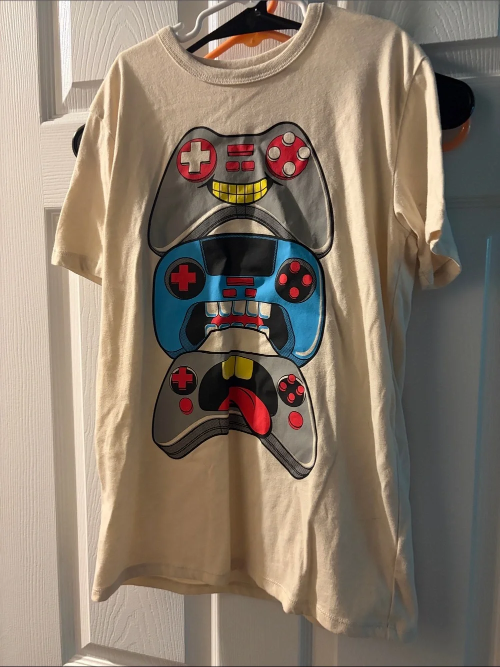 The Children's Place Cream Graphic Tee with Blue & Red Controller Design